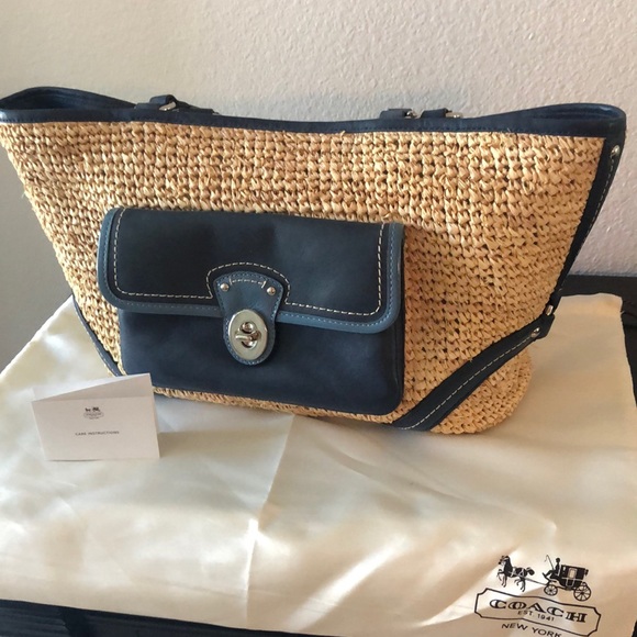 Coach Handbags - COACH straw and leather beautiful tote  bag